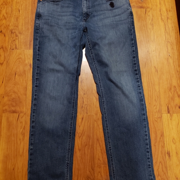 Levi's Signature S67 Athletic Jeans Men's Size 34 x 32 - Picture 1 of 7